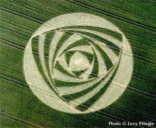 Berwick Bassett nr Avebury Wiltshire Crop Circle 9th Jun 2001