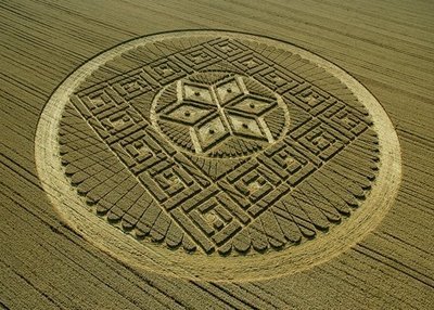 Mayan Crop Circle 2012 Woolstone Hill near Uffington Oxfordshire Reported 13th August 2005 